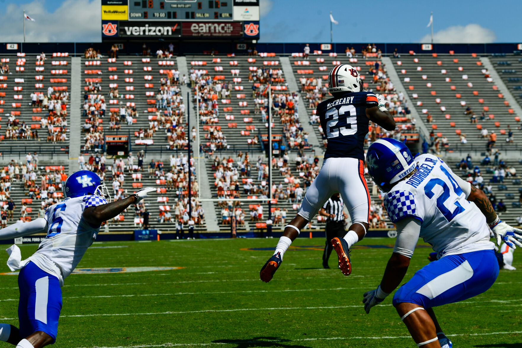 Football: Auburn vs Kentucky
